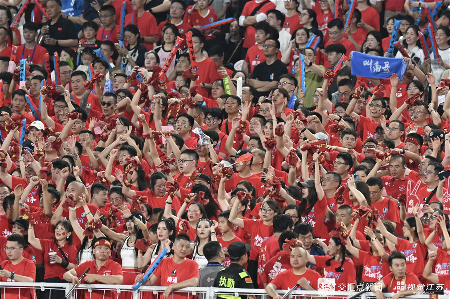 比赛中运用高效战术，球队实现胜利的简单介绍