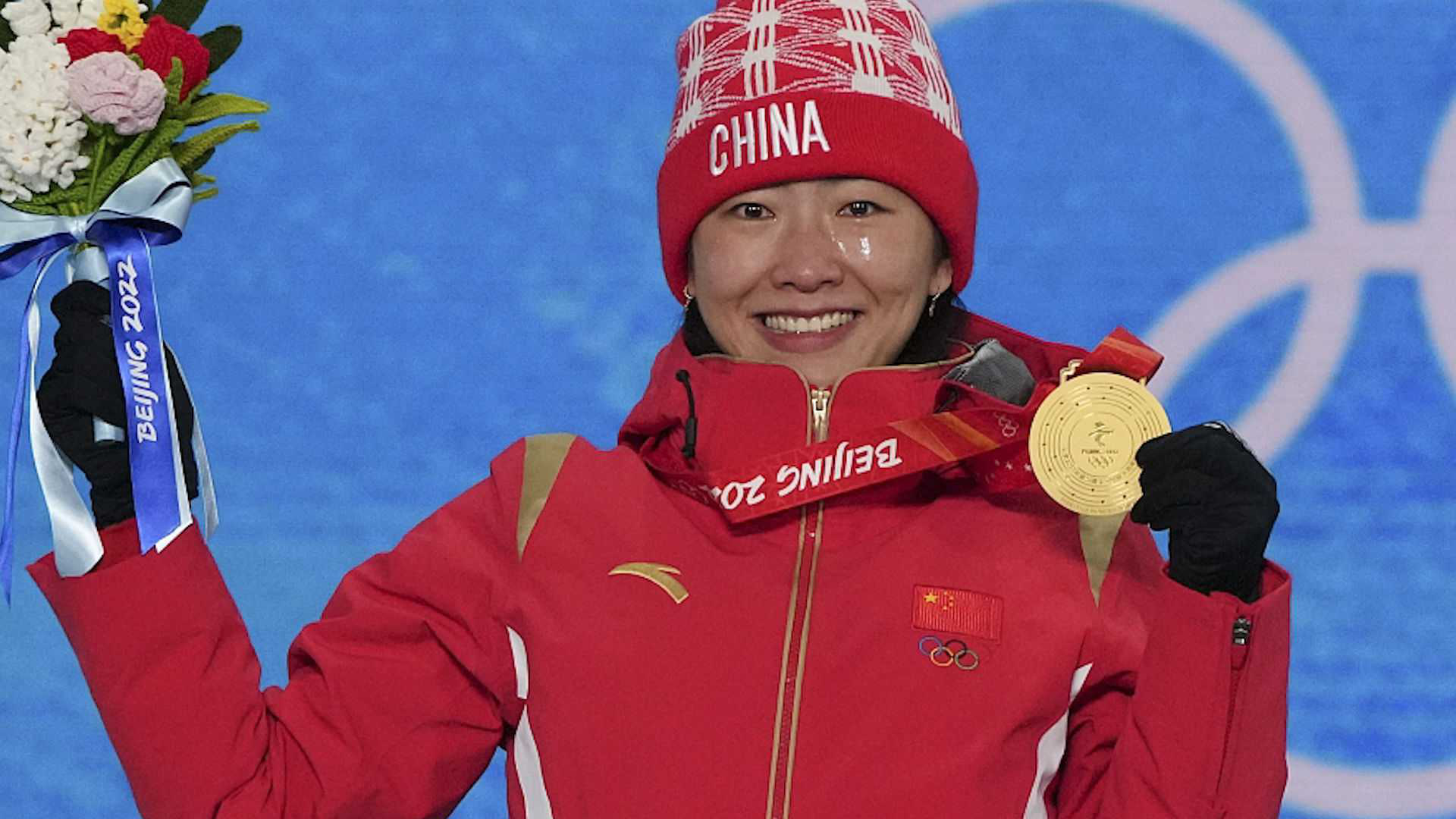 俄罗斯健将圆梦首次登上领奖台 俄罗斯健将圆梦首次登上领奖台