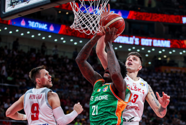 湖北男篮客场大胜，取得三连胜的简单介绍