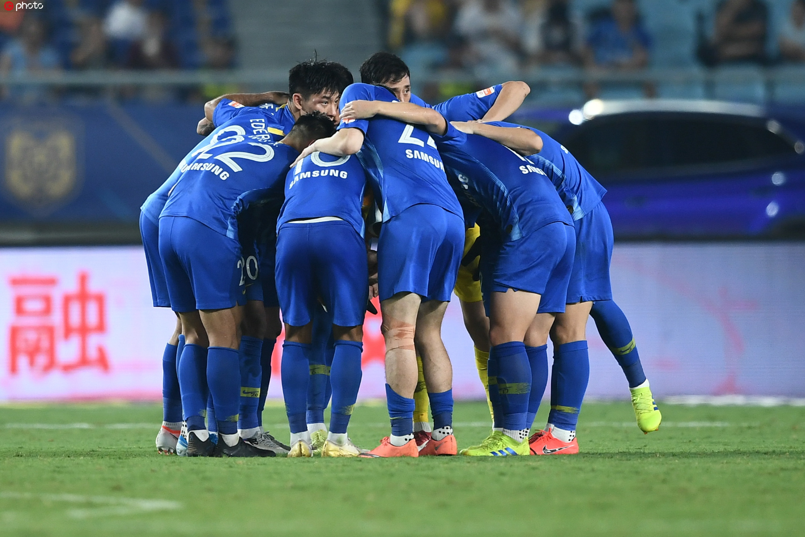 苏宁对阵泰达,角逐三分争夺 苏宁对阵泰达,角逐三分争夺