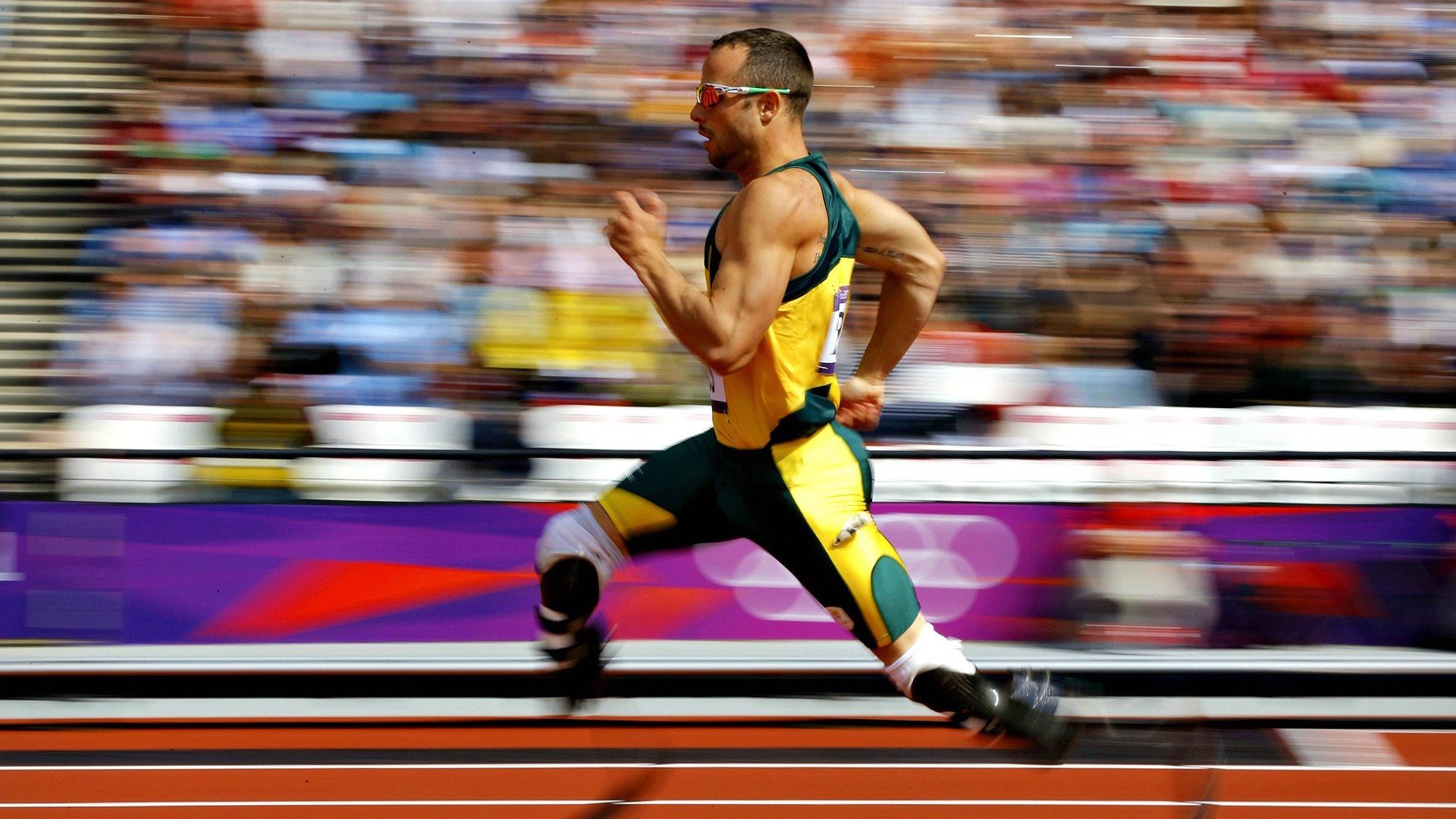 东决关键战焦点战,丹麦爆冷拉齐奥,一场跨越时空的体育精神对话