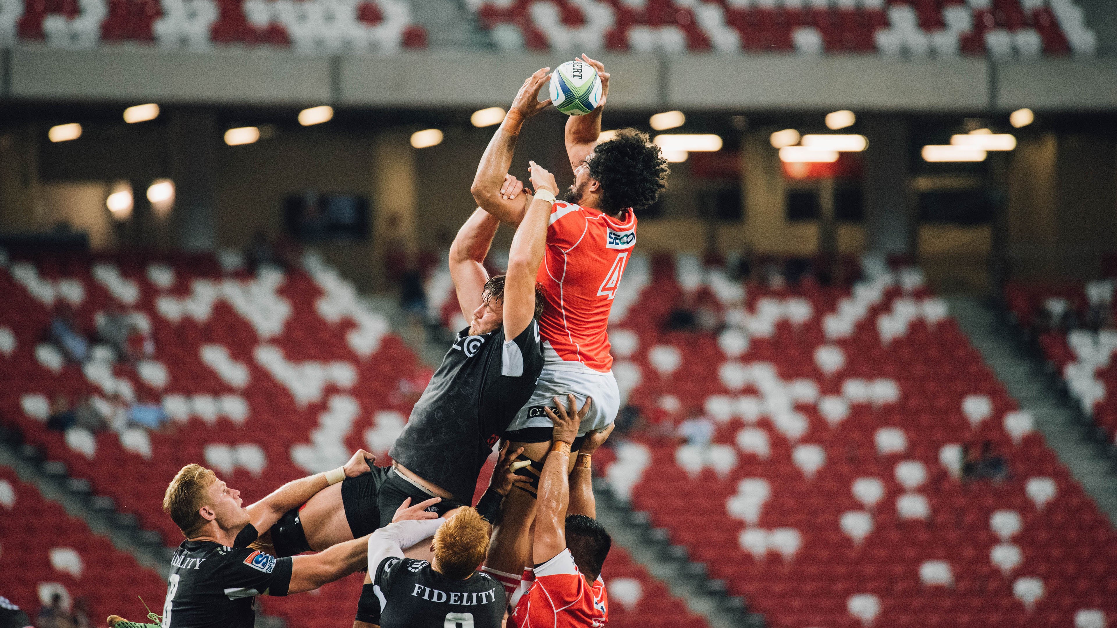 逆转之夜，广东队如何以库里式关键球击败公牛