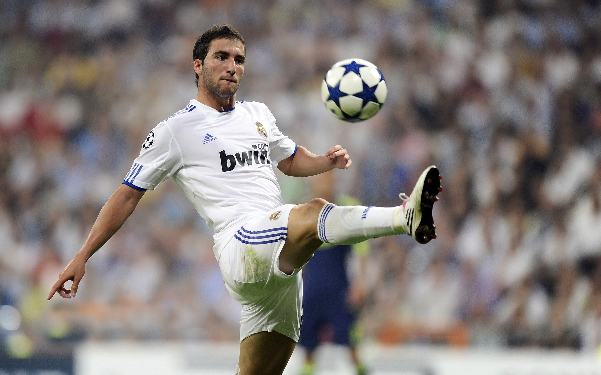 猛龙终结广东队，英格拉姆个人能力完全展现，新时代的篮球启示